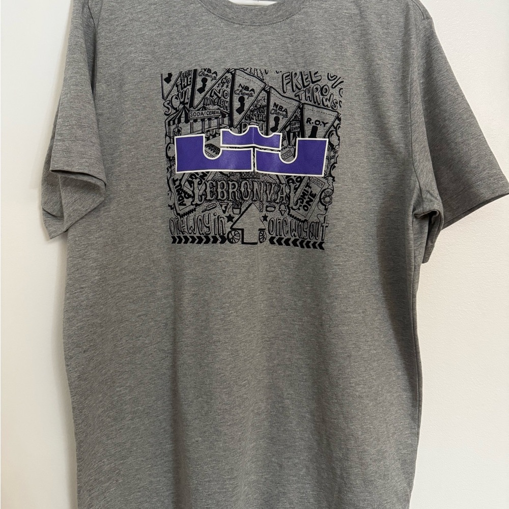 Nike Gray and Purple Short Sleeve Tee